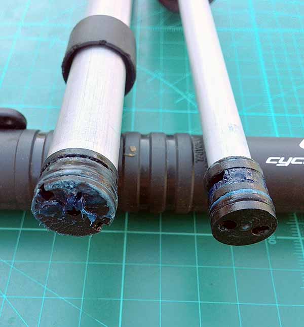 Два поршня велосипедного насоса CycleDesign из телескопической ручки