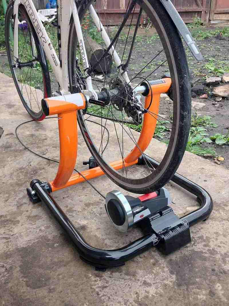 Обзор велостанка - турбо-трейнера Indoor Magnetic Bike Cycling Home Trainer Elite SuperCrono Power Mag ElastoGel